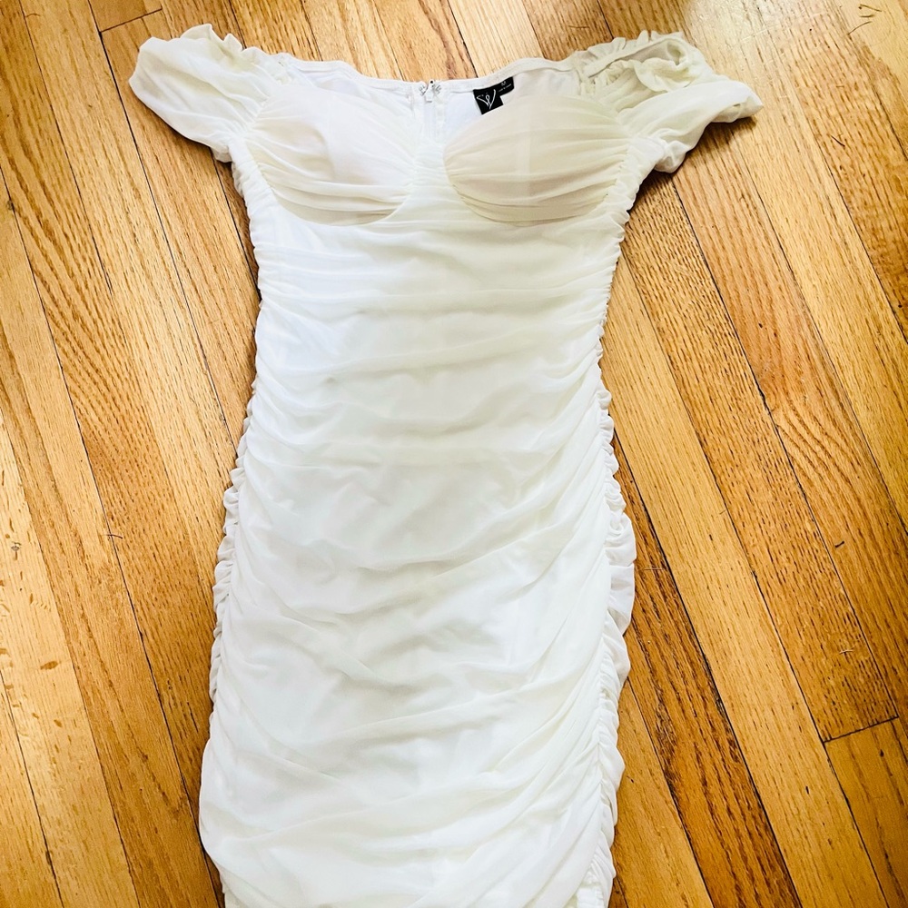 Windsor Off White Ruched Off-the-Shoulder Mini Dress. Only worn once !!!